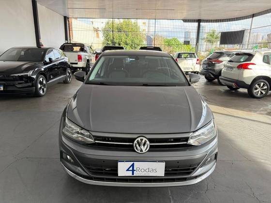 VOLKSWAGEN VIRTUS 1.0 200 TSI HIGHLINE AUTOMÁTICO